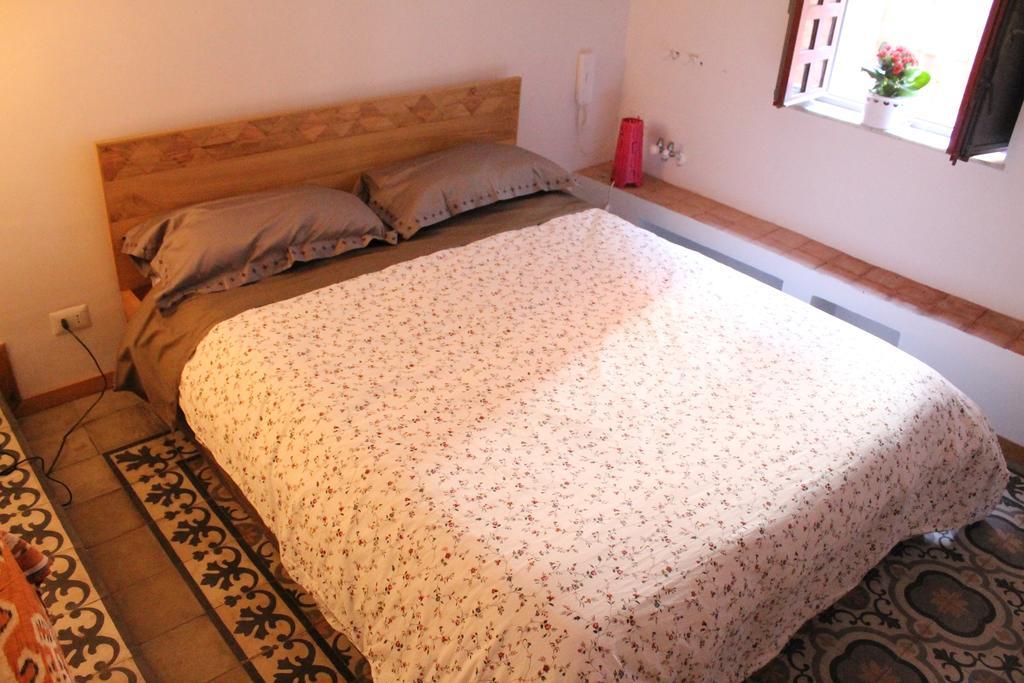 Treasures Apartment คาตาเนีย ภายนอก รูปภาพ