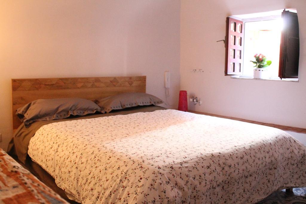 Treasures Apartment คาตาเนีย ภายนอก รูปภาพ